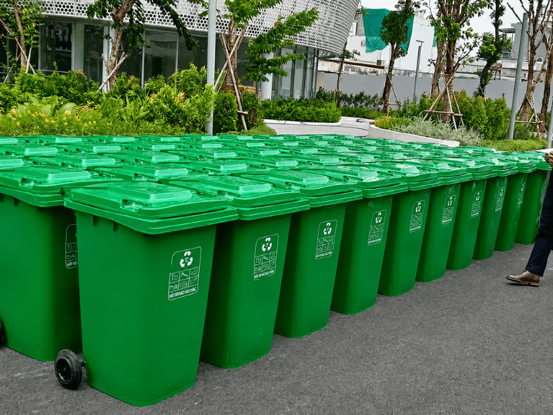 Cabin Bốt Gác Thành Đạt – Nơi bán thùng rác công cộng