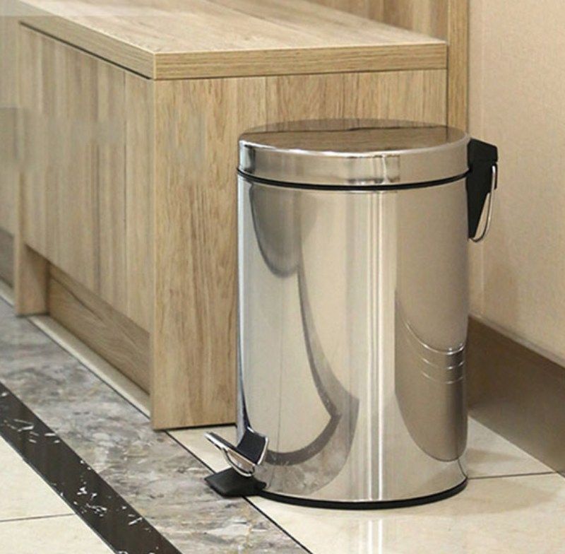 Thùng rác inox đạp chân có nắp