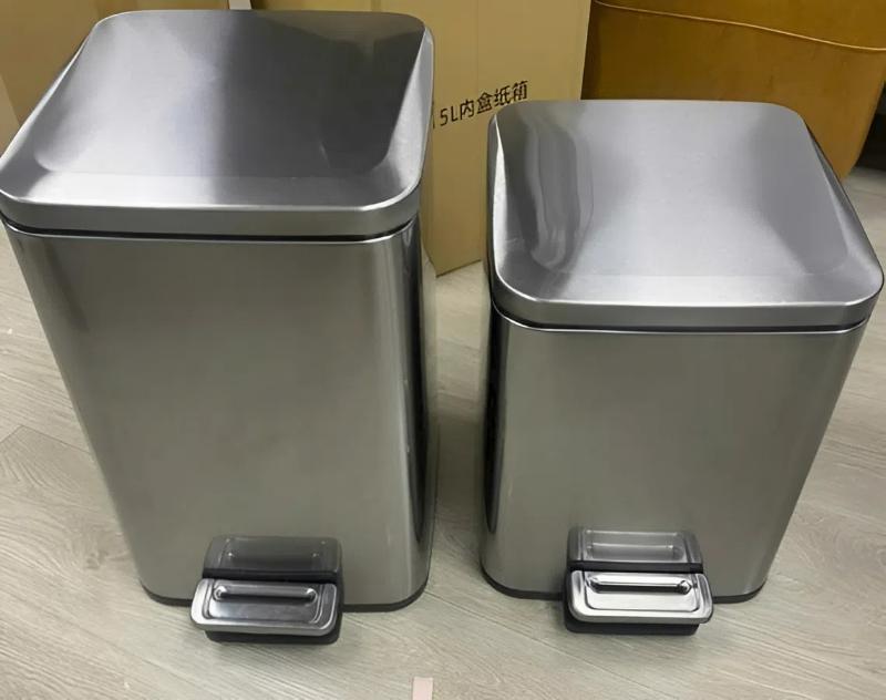 Chất liệu inox sáng đẹp, bền chắc