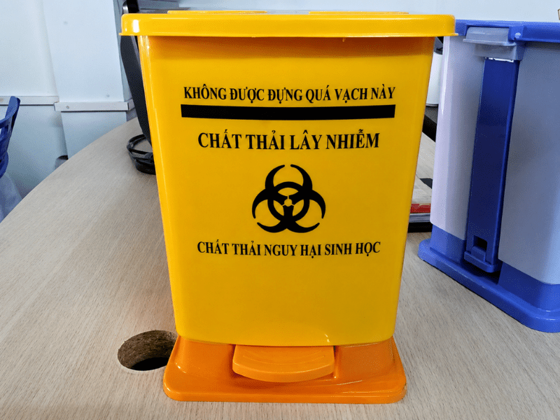 Thùng chứa chất thải nguy hại là gì?