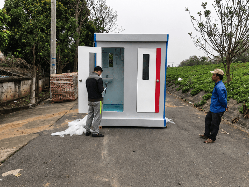 Nhà vệ sinh liền phòng tắm