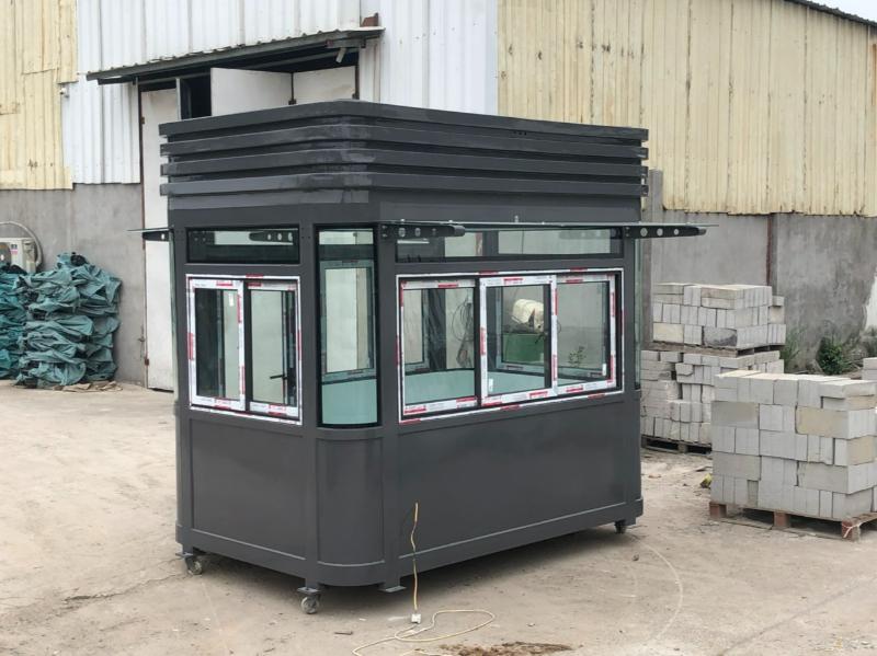 Bốt bảo vệ Khánh Hòa thiết kế hiện đại, tông màu tối, phù hợp nhà máy, khu công nghiệp và tòa nhà 