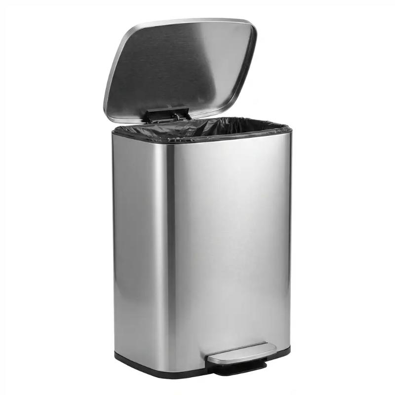 Inox là chất liệu sản xuất thùng rác sang trọng, chống gỉ và dễ vệ sinh 