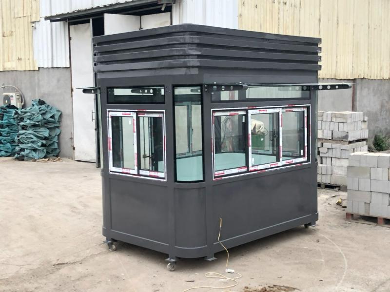 Bốt bảo vệ Ninh Bình kiểu dáng vuông chắc chắn, phù hợp lắp đặt tại nhà máy, kho xưởng và khu công nghiệp 