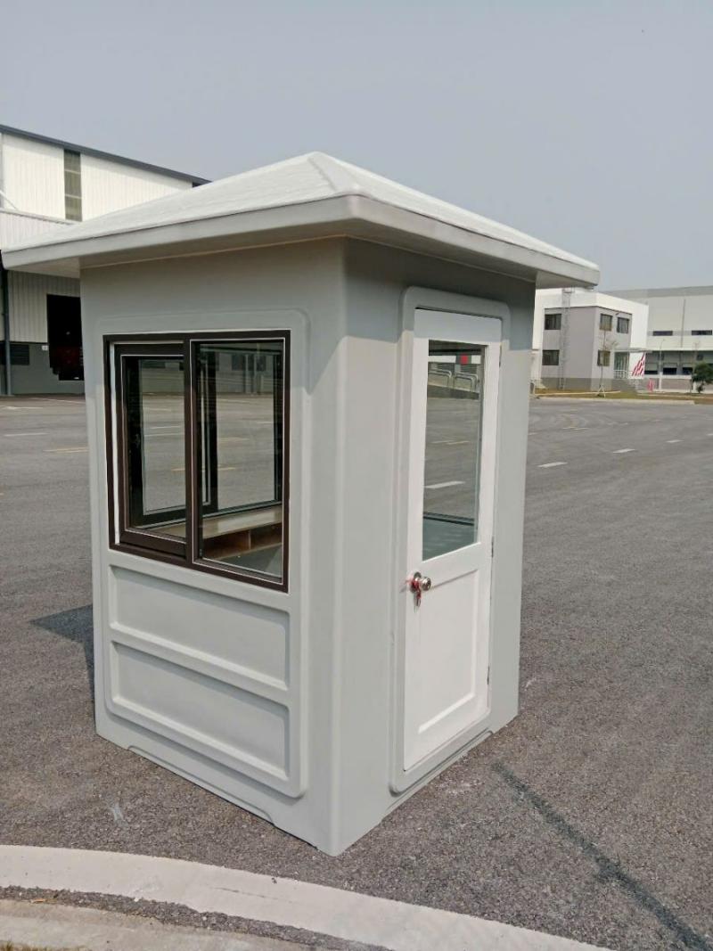 Bốt bảo vệ Thái Nguyên composite màu trắng, kích thước nhỏ gọn phù hợp vị trí trực một người