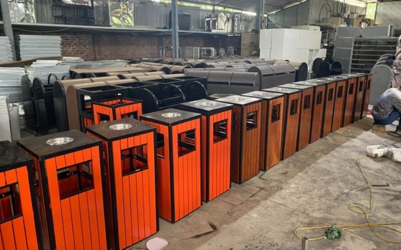 Các mẫu thùng rác công cộng phân loại tại nguồn và thùng rác giả gỗ cao cấp