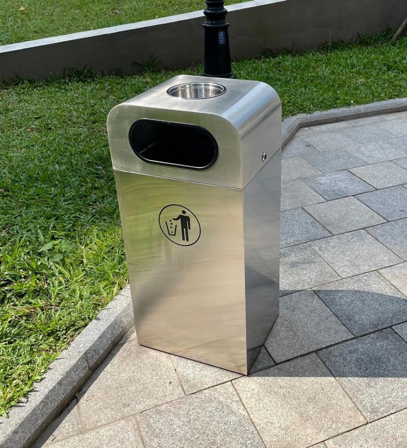 Thùng rác inox ngoài trời chống chịu thời tiết khắc nghiệt
