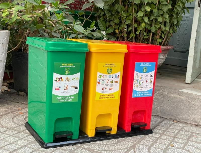 Thùng phân loại rác
