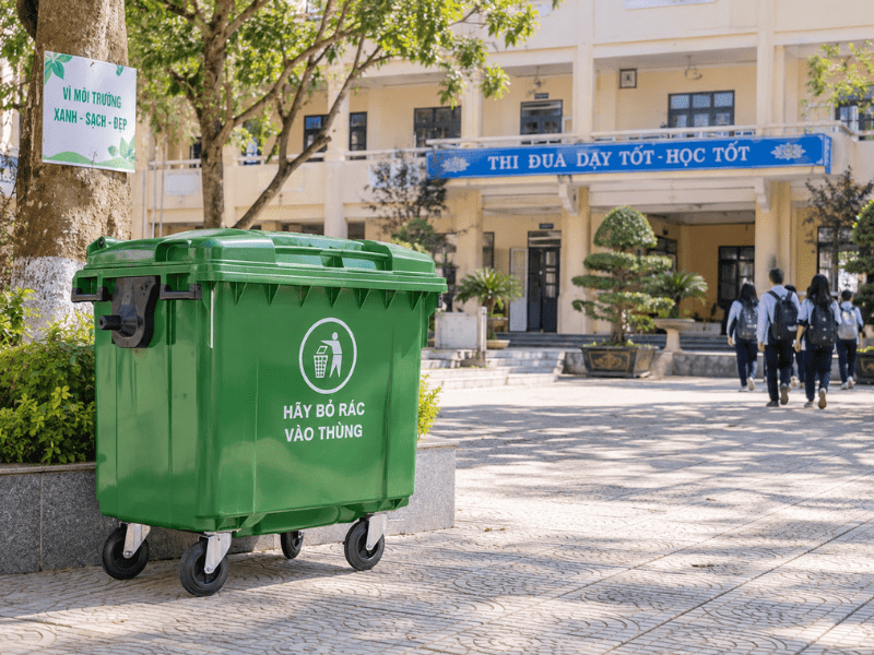Trường học, khuôn viên giáo dục
