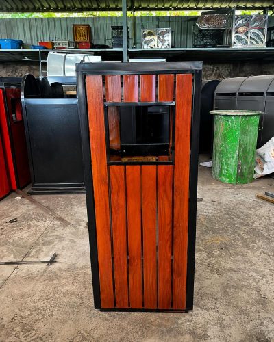 thung-rac-son-tinh-dien-gat-tan-thuoc-la-inox-1